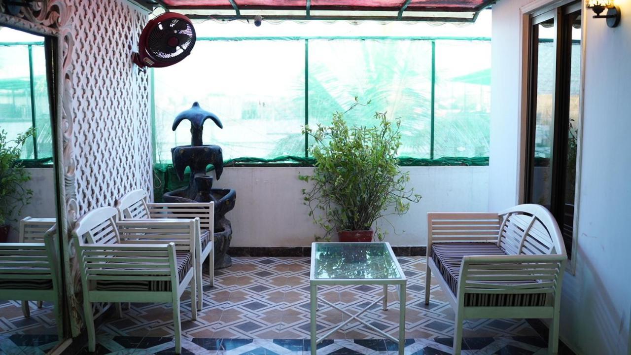 Hilton Bayview Lnn Hotel Karachi Exterior foto